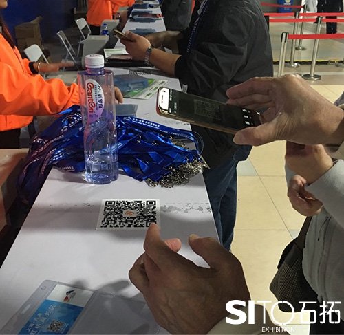 第十九届中国工博会 体验再升级:导航去展位 手机看直播
